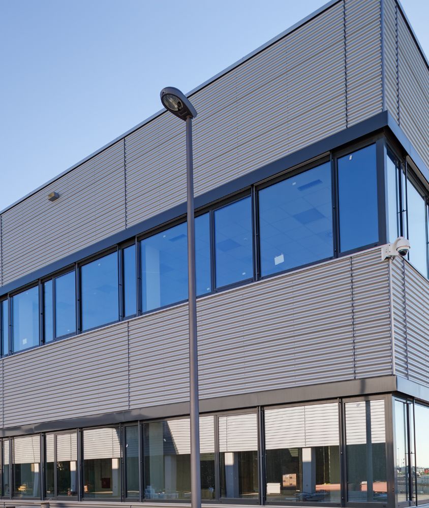 fachada de vidro em Contagem